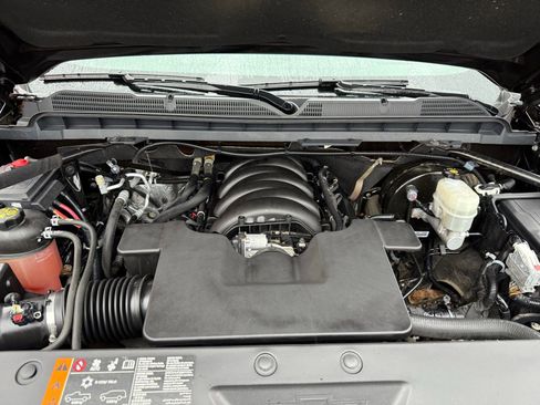 Used 2018 Chevrolet Silverado 1500 LT w/ All Star Edition image 13