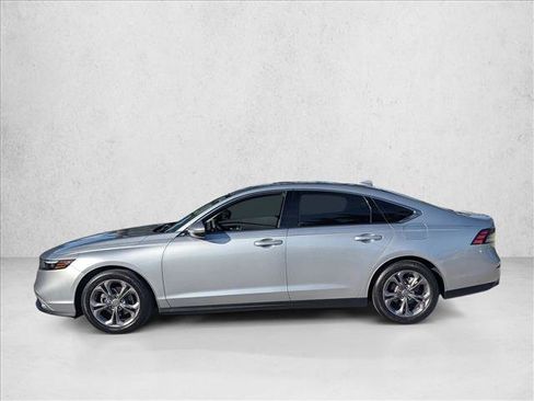 Used 2024 Honda Accord EX image 9