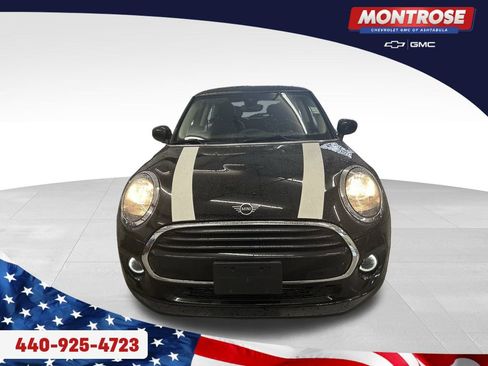 Used 2020 MINI Cooper 2-Door Hardtop image 8