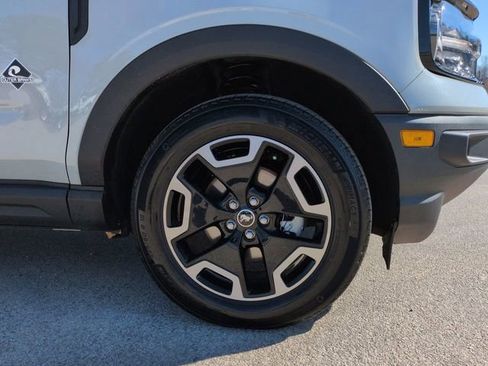 Certified 2024 Ford Bronco Sport Outer Banks w/ Tech Package image 11
