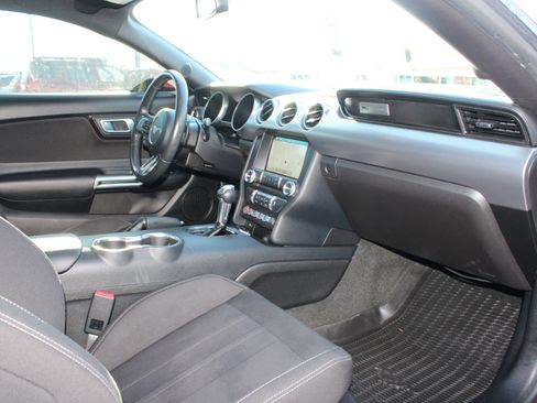 Used 2018 Ford Mustang Coupe w/ Equipment Group 101A image 13