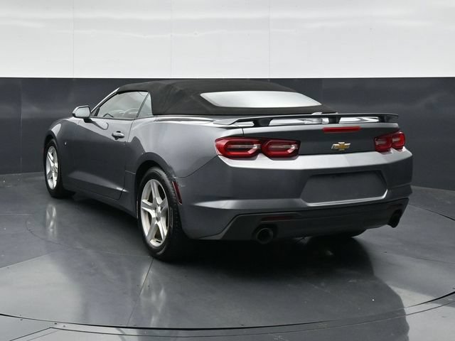 Used 2020 Chevrolet Camaro LT RWD image 8