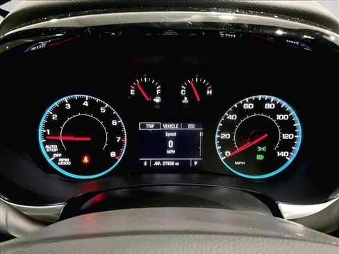 Used 2022 Chevrolet Traverse LS FWD image 22