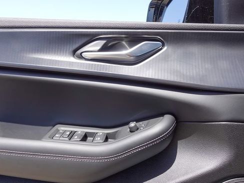 New 2025 Jeep Grand Cherokee L Altitude image 13