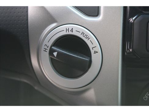 Used 2015 Toyota Tacoma 4x4 Double Cab image 20