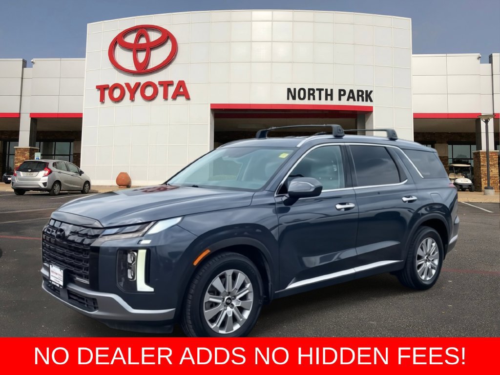 Used 2023 Hyundai Palisade SEL FWD image 1