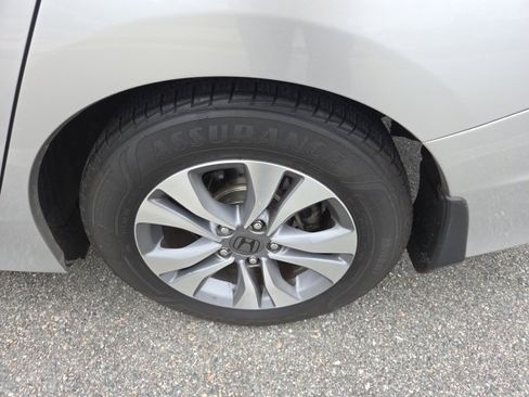 Used 2015 Honda Accord LX image 9