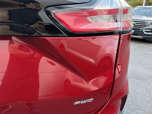 Used 2022 Ford Edge SEL w/ Convenience Package image 33
