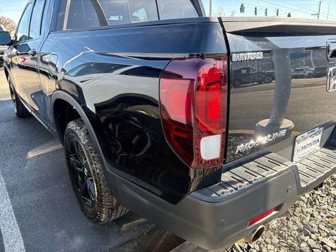 Certified 2023 Honda Ridgeline Black Edition image 24