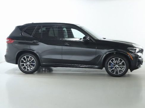 Used 2022 BMW X5 xDrive40i w/ M Sport Package image 11