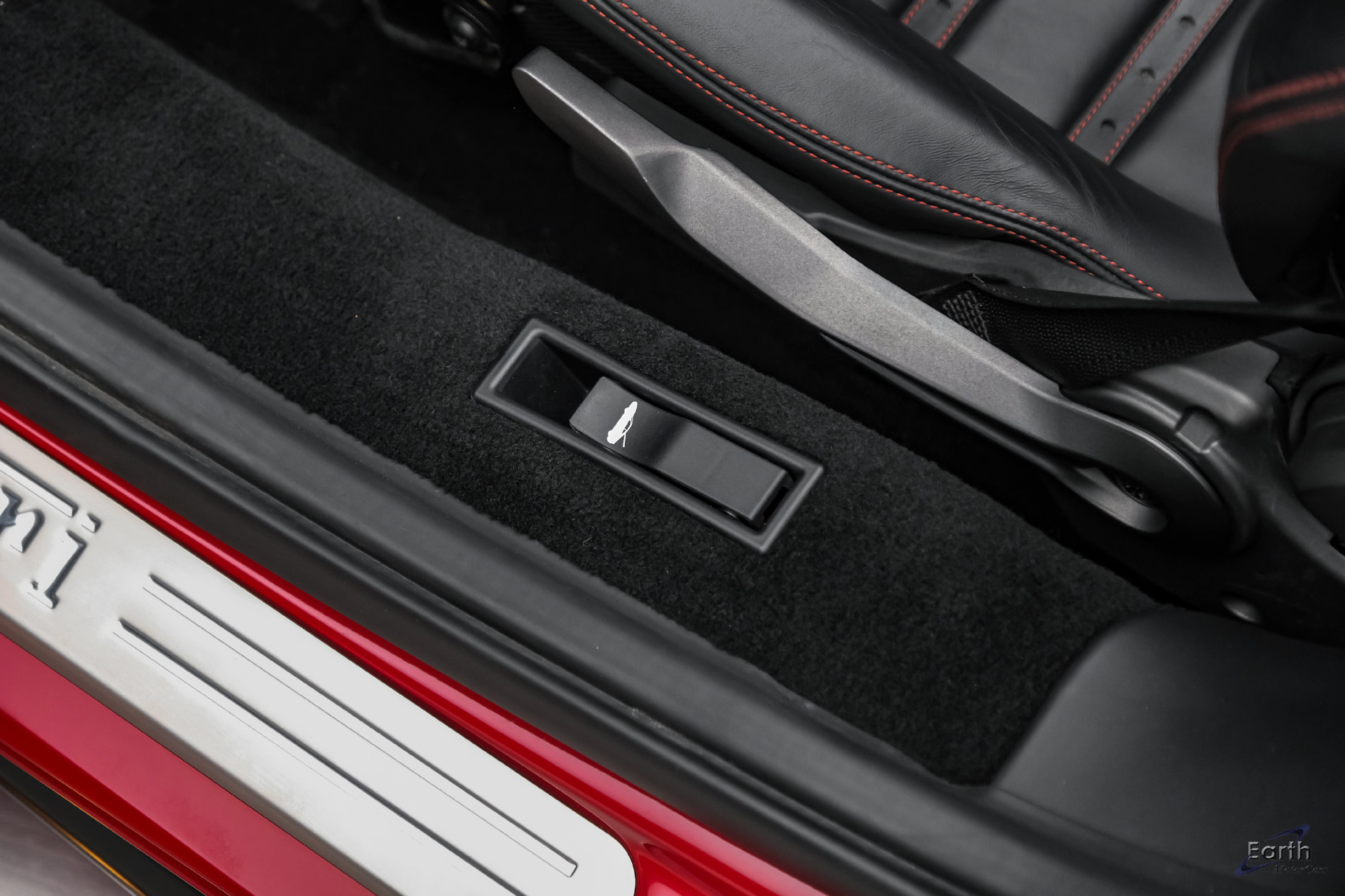 Used 2018 Ferrari 488 Spider RWD image 54