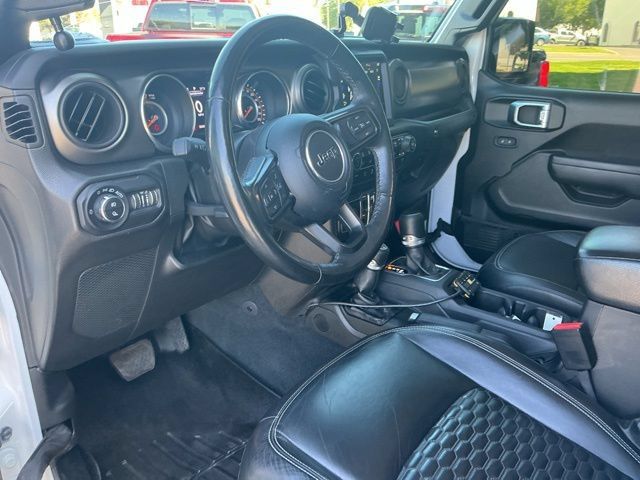 Used 2022 Jeep Gladiator Sport AWD/4WD image 19