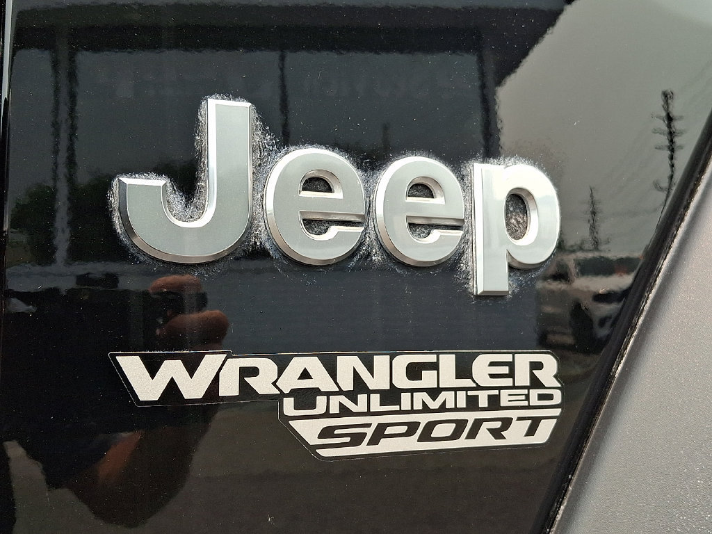 Certified 2021 Jeep Wrangler Unlimited Sport AWD/4WD image 29