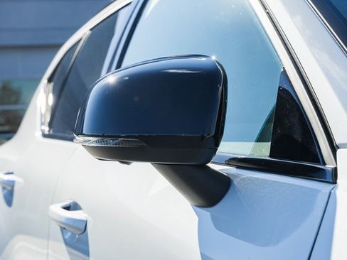 New 2026 Volvo XC40 B5 Plus w/ Protection Package Premier image 15