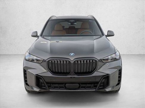 Used 2026 BMW X5 xDrive50e AWD/4WD image 6