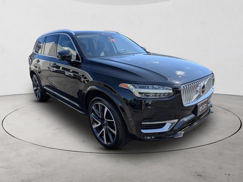 Certified 2024 Volvo XC90 B6 Plus w/ Protection Package AWD/4WD image 3