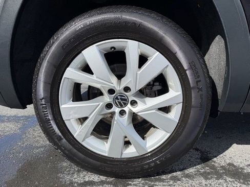 Used 2021 Volkswagen Atlas Cross Sport S image 22