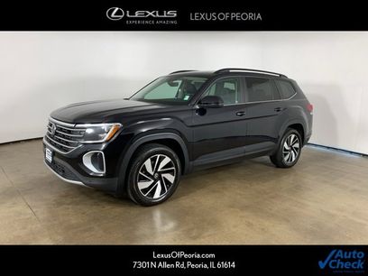 Used 2024 Volkswagen Atlas SE w/ Panoramic Sunroof Package