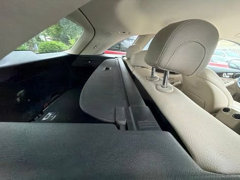 Used 2022 Mercedes-Benz GLC 300 4MATIC image 19