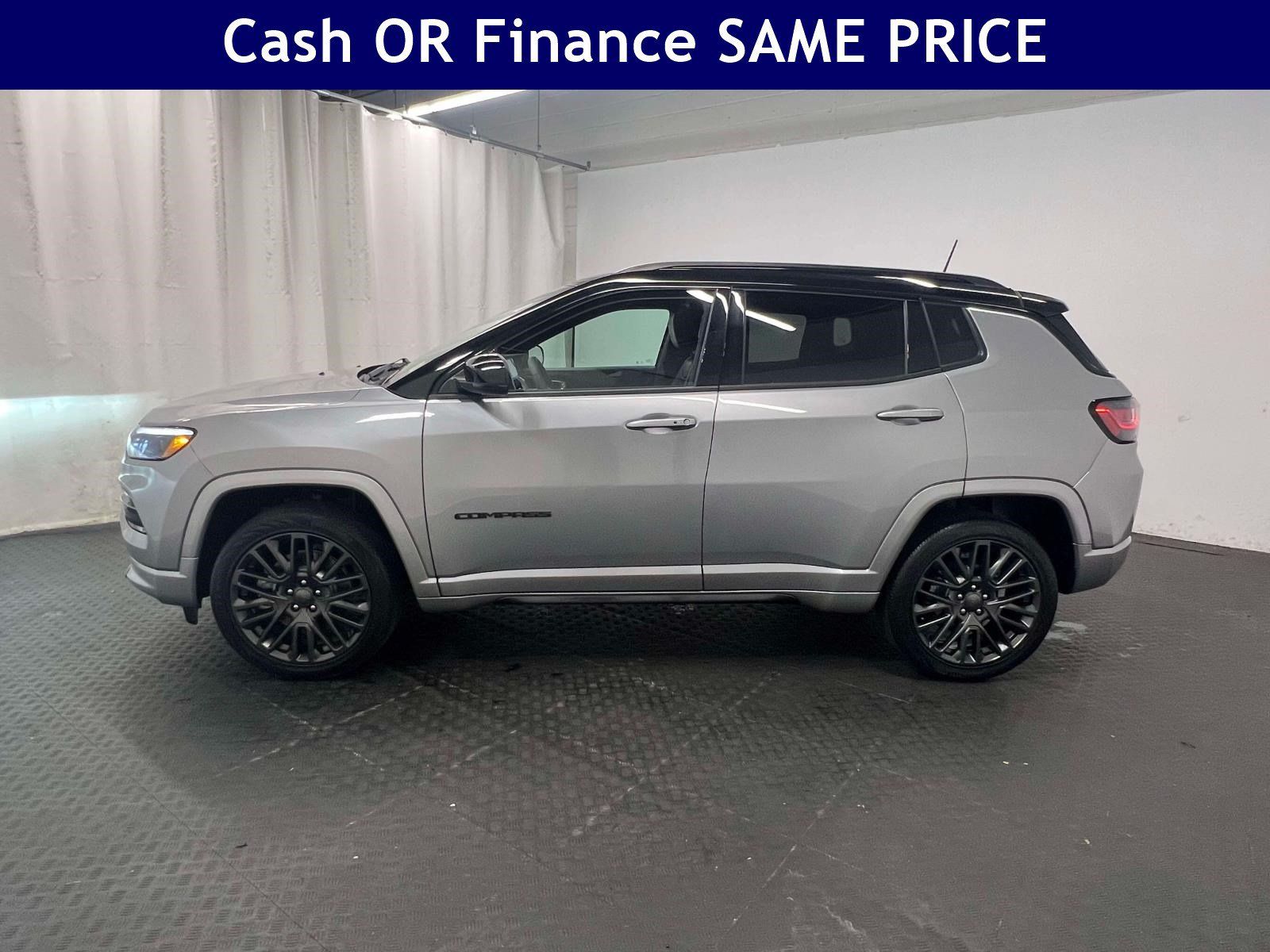 Certified 2023 Jeep Compass High Altitude AWD/4WD image 9