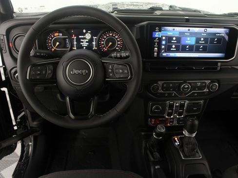 New 2026 Jeep Wrangler Unlimited Rubicon image 10