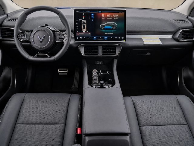 New 2025 VinFast VF 8 Plus AWD/4WD image 11