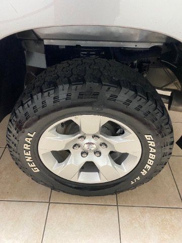 Used 2023 RAM 1500 Lone Star AWD/4WD image 25