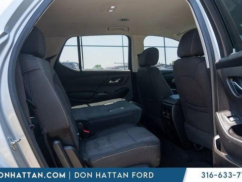 Used 2019 Chevrolet Traverse LS FWD image 18