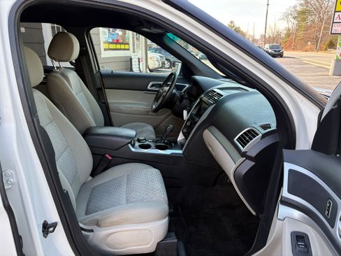 Used 2012 Ford Explorer XLT image 20