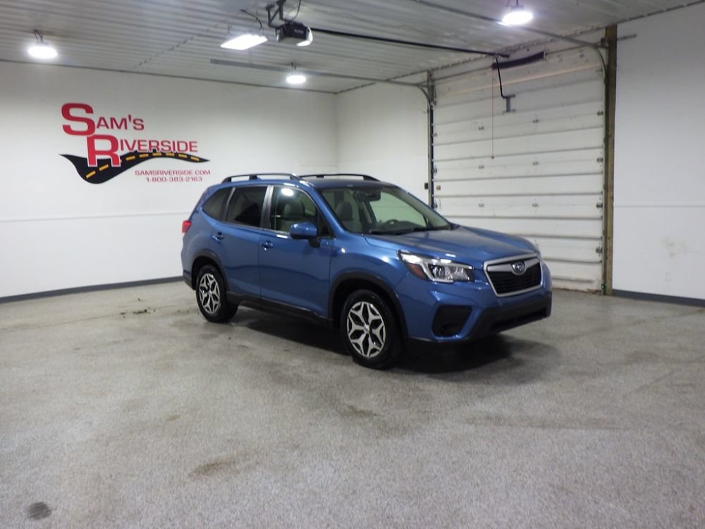 Used 2019 Subaru Forester Premium w/ All-Weather Package AWD/4WD image 5
