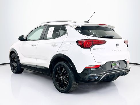 Used 2024 Buick Encore GX Sport Touring image 5