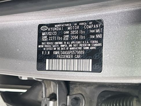 Used 2023 Hyundai Elantra SEL w/ Convenience Package FWD image 31