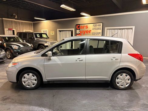 Used 2012 Nissan Versa 1.8 S FWD image 3