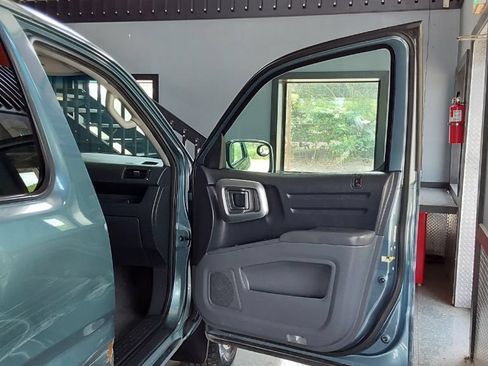 Used 2006 Honda Ridgeline RTL image 14