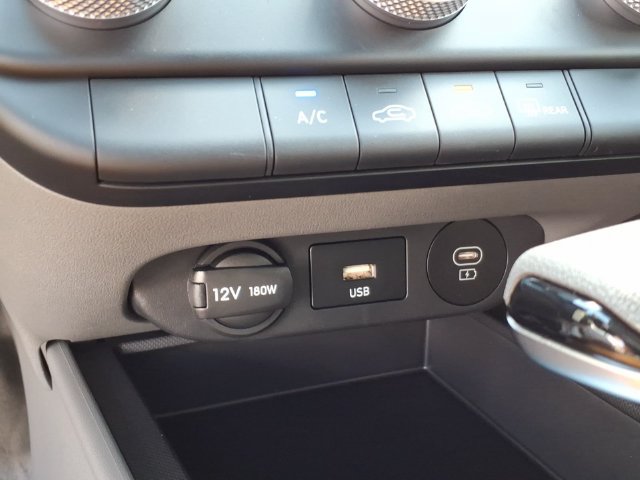 New 2026 Hyundai Elantra SE FWD image 10