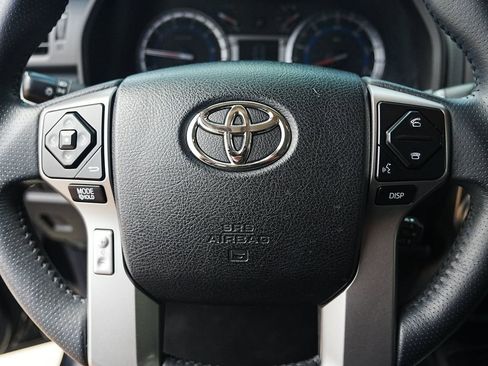 Used 2018 Toyota 4Runner Limited AWD/4WD image 14