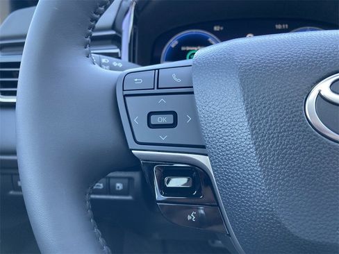 New 2026 Toyota Camry Hybrid image 14