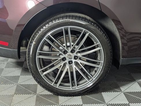 New 2026 Porsche Macan image 13