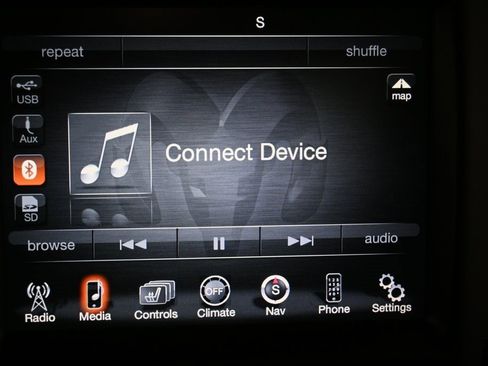 Used 2015 RAM 1500 Sport w/ Remote Start & Security Group image 26