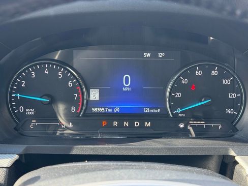 Used 2021 Ford Explorer XLT w/ Equipment Group 202A image 30