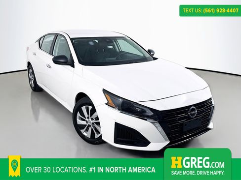 Used 2024 Nissan Altima 2.5 S image 1