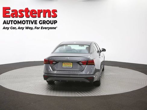 Used 2023 Nissan Altima 2.5 SV FWD image 38