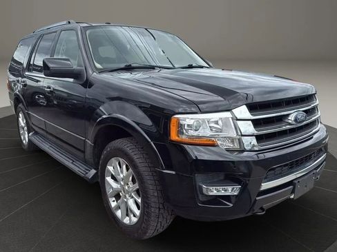 Used 2017 Ford Expedition Limited AWD/4WD image 3