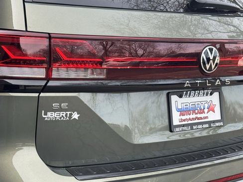 New 2026 Volkswagen Atlas Peak Edition image 13