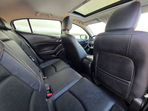 Used 2015 MAZDA MAZDA3 i Grand Touring image 11