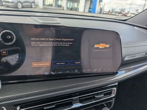 New 2026 Chevrolet Traverse High Country w/ LPO, Floor Liner Package image 18