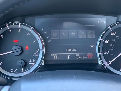 Certified 2024 Toyota Highlander XLE AWD/4WD image 29