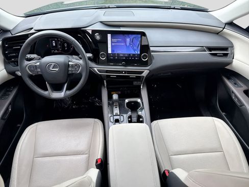 Used 2024 Lexus RX 350 FWD w/ Technology Package image 21