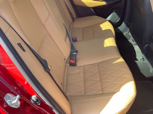 Used 2025 Nissan Sentra SV w/ SV Premium Package FWD image 18