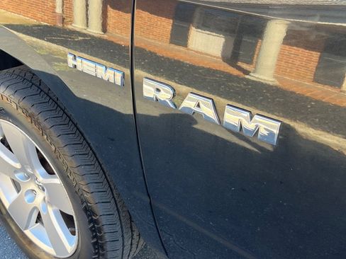 Used 2010 Dodge Ram 1500 Truck SLT w/ Big Horn Regional Pkg image 16